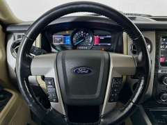 Used 2017  Ford Expedition 4d SUV 4WD Limited at Graham Auto Mall near Mansfield&comma; OH