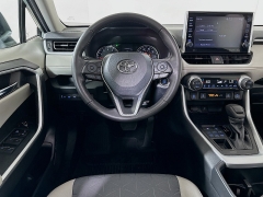 Used 2022  Toyota RAV4 XLE AWD at Dutro Auto near Zanesville&comma; OH