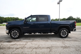 Used 2022  Chevrolet Silverado 2500HD 4WD Crew Cab 159" LT Dsl at Dutro Auto near Zanesville&comma; OH