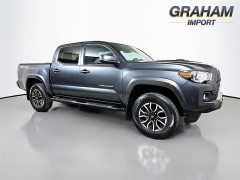 Used 2022  Toyota Tacoma 4WD TRD Sport Double Cab 5ft Bed V6 AT at Graham Auto Mall near Mansfield, OH
