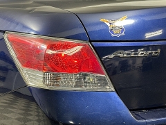 Used 2009  Honda Accord Sedan 4d LX Auto at Dutro Auto near Zanesville&comma; OH