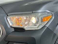 Used 2019  Toyota Tacoma 4WD Access Cab SR at Graham Auto Mall near Mansfield&comma; OH