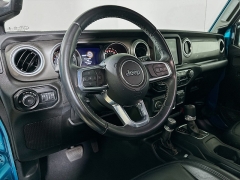 Used 2020  Jeep Wrangler Unlimited 4d SUV 4WD Sahara at Dutro Auto near Zanesville&comma; OH