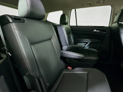 Used 2019  Volkswagen Atlas 4d SUV 3&period;6L SE Technology 4motion at Dutro Auto near Zanesville&comma; OH