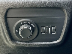 Used 2022  Jeep Grand Cherokee L Altitude 4x4 at Dutro Auto near Zanesville&comma; OH