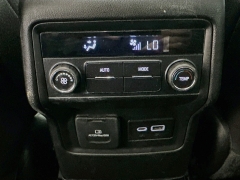 Used 2021  GMC Acadia FWD 4dr SLE at Dutro Auto near Zanesville&comma; OH