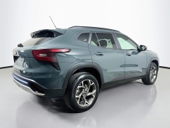 Used 2025  Chevrolet Trax FWD 4dr LT at Dutro Auto near Zanesville&comma; OH