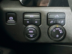 Used 2025  Chevrolet Silverado 1500 4WD Crew Cab 147" LT w&sol;1LT at Dutro Auto near Zanesville&comma; OH