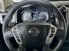 Used 2017  Nissan Titan 4WD Crew Cab SV at Dutro Auto near Zanesville&comma; OH