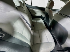 Used 2017  Hyundai Elantra 4d Sedan SE Auto at Graham Auto Mall near Mansfield&comma; OH