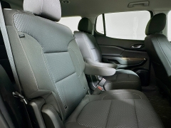 Used 2022  GMC Acadia AWD 4dr SLE at Graham Auto Mall near Mansfield, OH