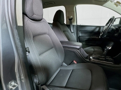 Used 2022  GMC Canyon 4WD Crew Cab 128" Elevation at Dutro Auto near Zanesville&comma; OH