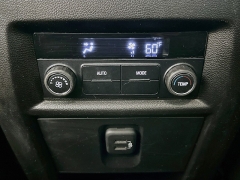 Used 2020  Chevrolet Traverse 4d SUV FWD LS w&sol;1LS at Dutro Auto near Zanesville&comma; OH
