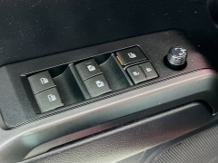 Used 2020  Toyota Tacoma 4WD Double Cab TRD Sport Auto at Dutro Auto near Zanesville&comma; OH