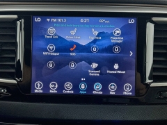 Used 2019  Chrysler Pacifica 4d Wagon Touring L at Dutro Auto near Zanesville&comma; OH
