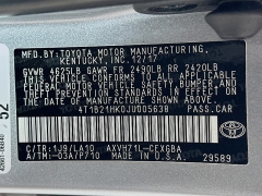 Used 2018  Toyota Camry Hybrid 4d Sedan SE at Dutro Auto near Zanesville&comma; OH