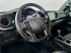 Used 2022  Toyota Tacoma 4WD TRD Sport Double Cab 5ft Bed V6 AT at Graham Auto Mall near Mansfield, OH