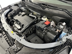 New 2026  Chevrolet Equinox AWD 4dr LT w&sol;2LT at Graham Auto Mall near Mansfield&comma; OH