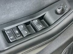 Used 2023  Jeep Grand Cherokee Limited 4x4 at Graham Auto Mall near Mansfield&comma; OH