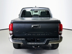 Used 2023  Toyota Tacoma 4WD SR5 Double Cab 5ft Bed V6 AT at Dutro Auto near Zanesville&comma; OH