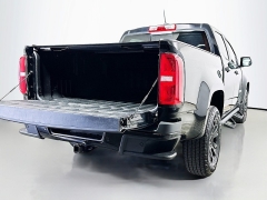 Used 2022  Chevrolet Colorado 4WD Crew Cab 128" Z71 at Dutro Auto near Zanesville&comma; OH