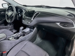 Used 2025  Chevrolet Malibu 4dr Sdn 1LT at Dutro Auto near Zanesville&comma; OH