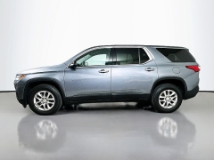 Used 2021  Chevrolet Traverse AWD 4dr LS w&sol;1LS at Dutro Auto near Zanesville&comma; OH