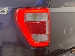 Used 2022  Ford F-150 4WD LARIAT SuperCrew 5&period;5' Box Hybrid at Dutro Auto near Zanesville&comma; OH