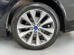 Used 2020  Ford Fusion 4d Sedan AWD SE at Dutro Auto near Zanesville&comma; OH