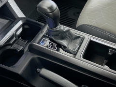 Used 2021  Toyota Tacoma 4WD TRD Off Road Double Cab 6ft Bed V6 AT at Graham Auto Mall near Mansfield&comma; OH