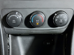 Used 2013  Dodge Avenger 4d Sedan SE V6 at Dutro Auto near Zanesville&comma; OH