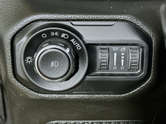 Used 2022  Jeep Wrangler Unlimited Sahara 4x4 at Graham Auto Mall near Mansfield&comma; OH