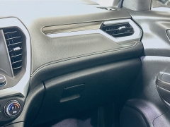 Used 2017  GMC Acadia 4d SUV AWD SLT-1 at Graham Auto Mall near Mansfield&comma; OH