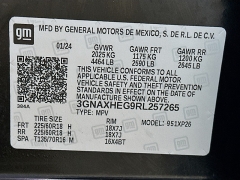 Used 2024  Chevrolet Equinox FWD 4dr LS w&sol;1LS at Dutro Auto near Zanesville&comma; OH