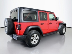 Used 2019  Jeep Wrangler Unlimited 4d SUV 4WD Sport S at Graham Auto Mall near Mansfield&comma; OH