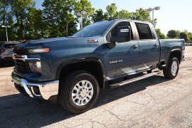 New 2026  Chevrolet Silverado 2500HD 4WD Crew Cab 159" LT Gas at Graham Auto Mall near Mansfield&comma; OH