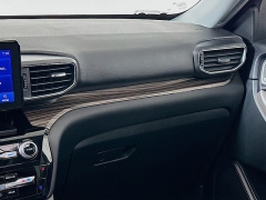 Used 2023  Ford Explorer Limited 4WD at Dutro Auto near Zanesville&comma; OH