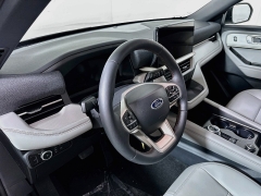 New 2027  Ford Explorer Active w&sol;200A Pkg 4WD at Graham Auto Mall near Mansfield&comma; OH