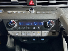 Used 2023  Hyundai Elantra Limited IVT at Dutro Auto near Zanesville&comma; OH