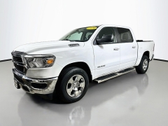 Used 2020  Ram 1500 4WD Crew Cab Big Horn at Dutro Auto near Zanesville&comma; OH