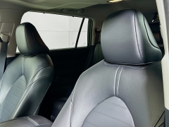 Used 2024  Toyota Highlander XLE AWD at Dutro Auto near Zanesville&comma; OH