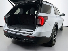Used 2026  Ford Explorer ST-Line 4WD at Graham Auto Mall near Mansfield&comma; OH
