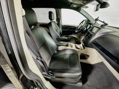 Used 2019  Dodge Grand Caravan 4d Wagon SXT at Dutro Auto near Zanesville&comma; OH