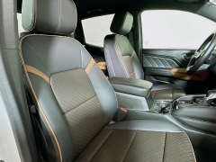 Used 2023  GMC Canyon 4WD Crew Cab AT4 at Dutro Auto near Zanesville, OH