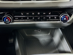 New 2026  Chevrolet Equinox AWD 4dr LT w&sol;2LT at Graham Auto Mall near Mansfield&comma; OH