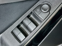 Used 2026  Chevrolet Equinox FWD 4dr LT w&sol;1LT at Dutro Auto near Zanesville&comma; OH