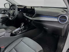 Used 2024  Chevrolet Trax FWD 4dr LT at Graham Auto Mall near Mansfield&comma; OH