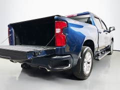 Used 2020  Chevrolet Silverado 1500 4WD Crew Cab Custom at Dutro Auto near Zanesville&comma; OH