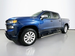 Used 2020  Chevrolet Silverado 1500 4WD Crew Cab Custom at Dutro Auto near Zanesville&comma; OH