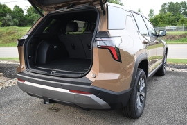 New 2027  Chevrolet Equinox AWD 4dr LT w&sol;2LT at Dutro Auto near Zanesville&comma; OH